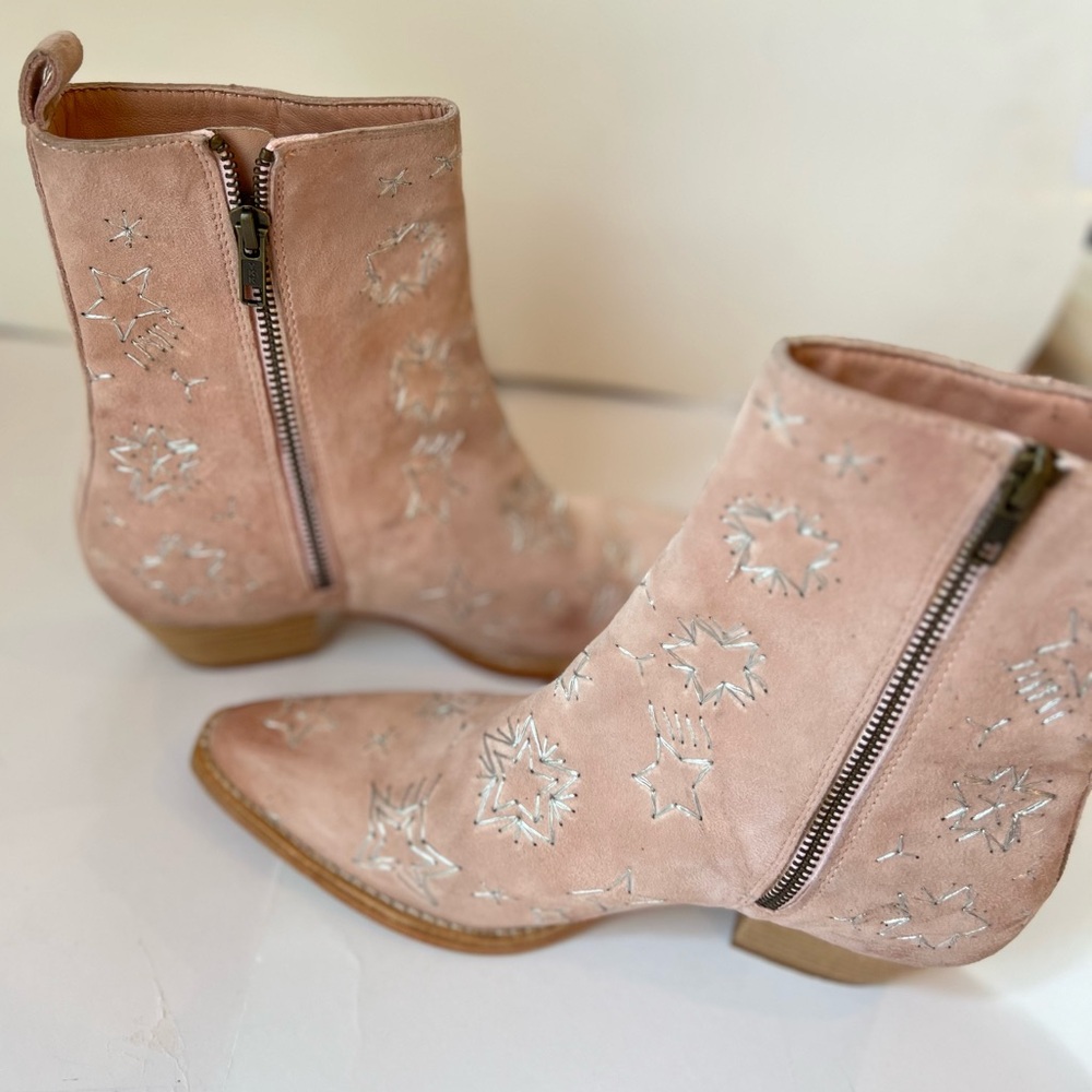 Free People Bowers Pink Suede Embroidered Ankle Boots, NEW - Picture 8 of 13